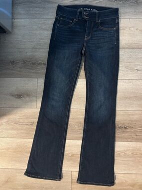 American eagle low rise 4 dark wash jeans